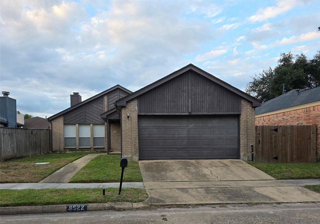 8522 Fawn Terrace Drive, Houston, TX 77071