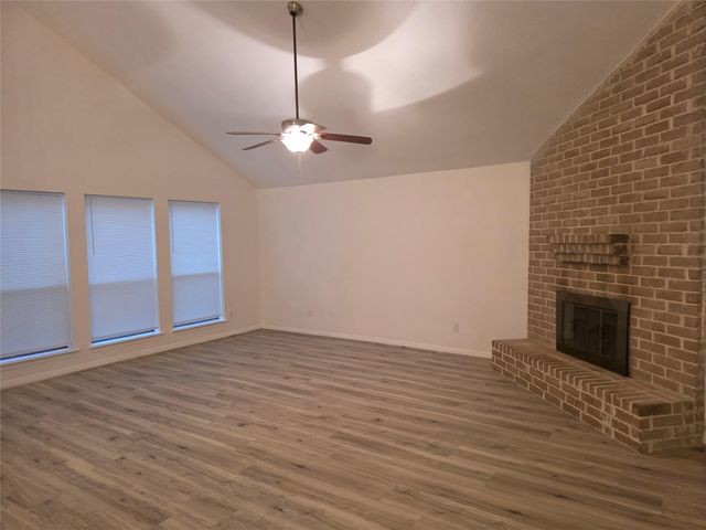8522 Fawn Terrace Drive, Houston, TX 77071