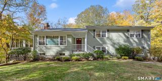 196 Mariomi Road, New Canaan, CT 06840