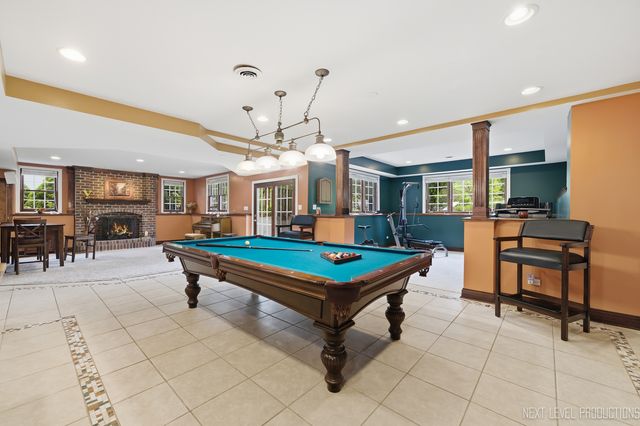 908 Knox Lane, Batavia, IL 60510