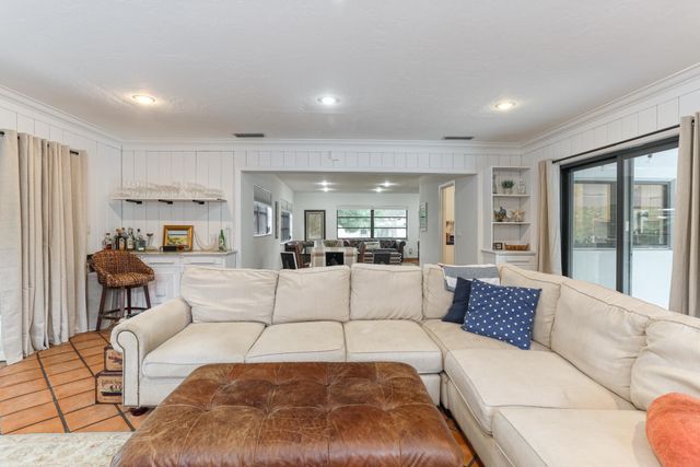 121 Costello Road, West Palm Beach, FL 33405