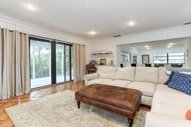 121 Costello Road, West Palm Beach, FL 33405