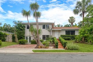 121 Costello Road, West Palm Beach, FL 33405