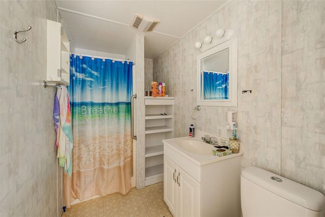 4551 ORANGE BLOSSOM DRIVE, Zephyrhills, FL 33542