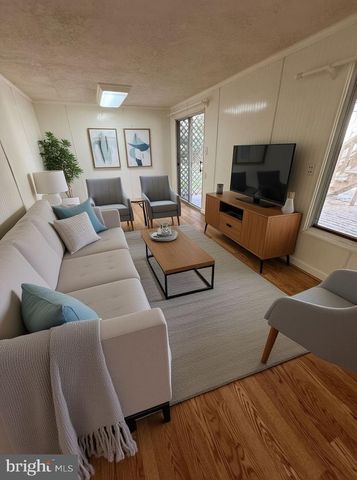 7838 WHISTLING PINES CT, Ellicott City, MD 21043