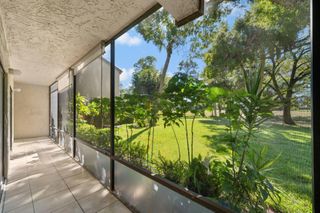 9460 Meadowood Drive 103, Fort Pierce, FL 34951