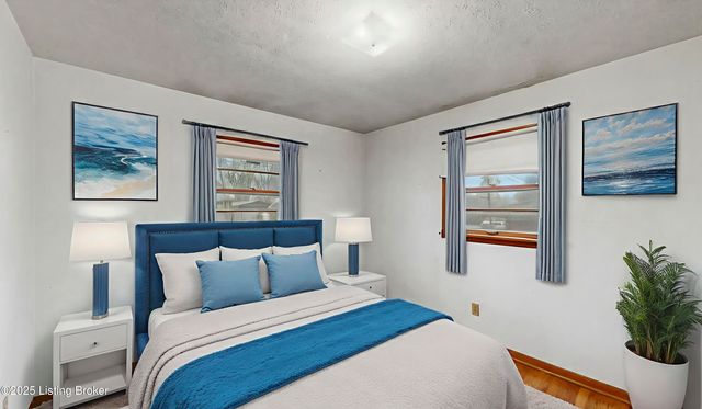 2569 Trubart Ln, Louisville, KY 40216