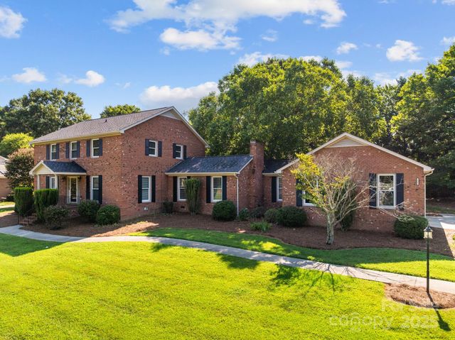 1202 Pineview Street, Albemarle, NC 28001