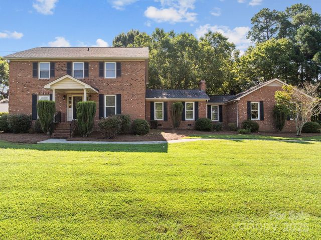 1202 Pineview Street, Albemarle, NC 28001