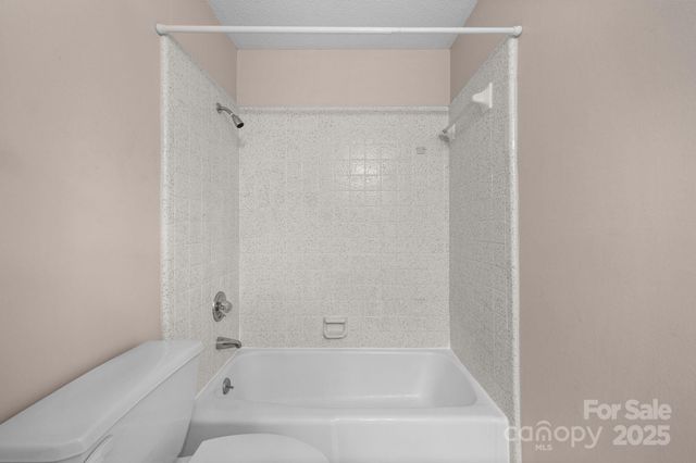 1202 Pineview Street, Albemarle, NC 28001