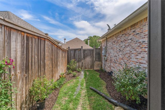 3025 Newberry Lane, Shreveport, LA 71106