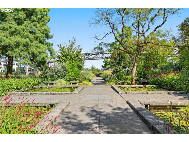 1710 S HARBOR Way 401, Portland, OR 97201