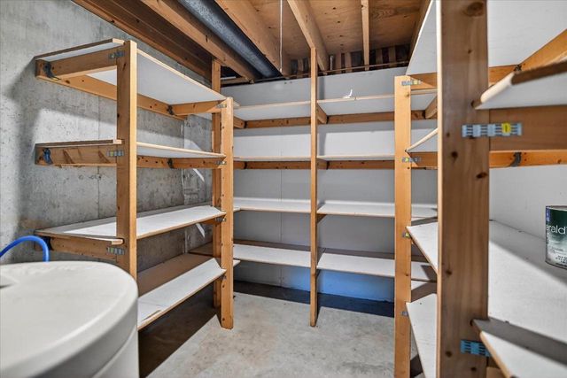 499 Hyland Drive, Stoughton, WI 53589