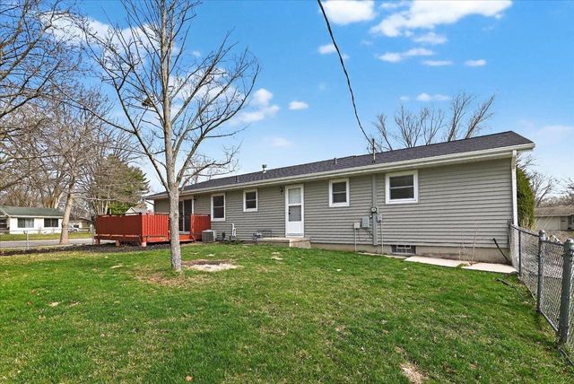 499 Hyland Drive, Stoughton, WI 53589