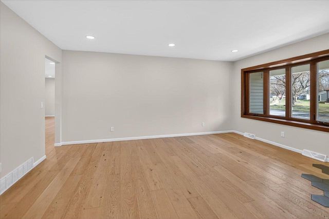 499 Hyland Drive, Stoughton, WI 53589