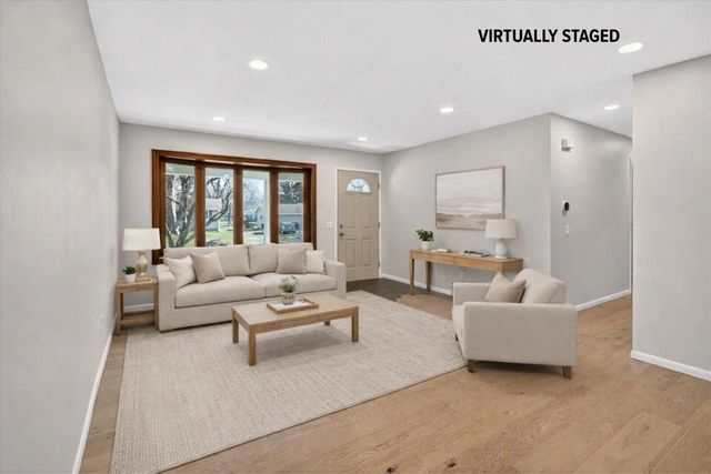 499 Hyland Drive, Stoughton, WI 53589