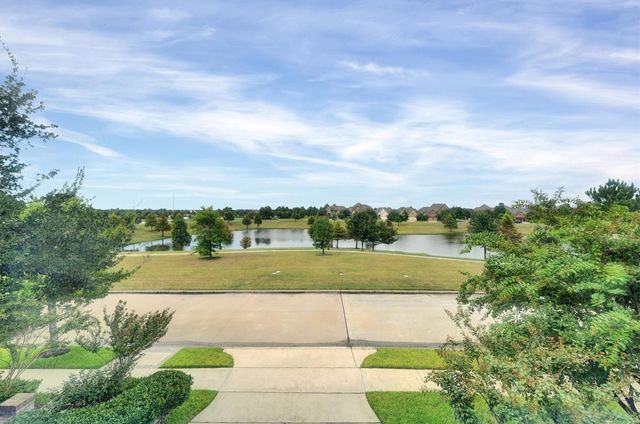 18735 Waketon Drive, Cypress, TX 77433