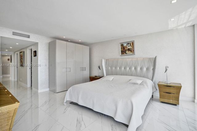 2800 Island Blvd 3005, Aventura, FL 33160