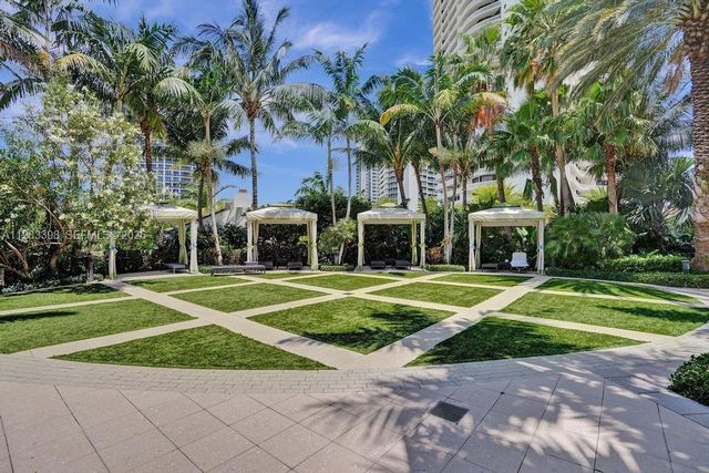 2800 Island Blvd 3005, Aventura, FL 33160