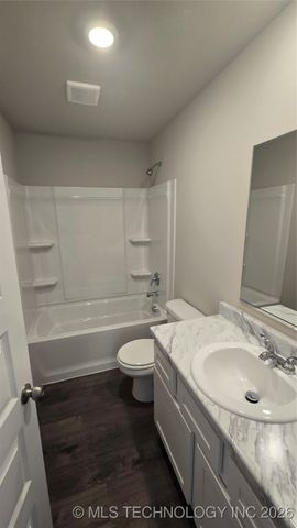 29180 E 79th Street S, Broken Arrow, OK 74014