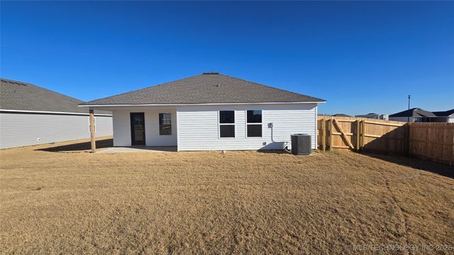 29180 E 79th Street S, Broken Arrow, OK 74014