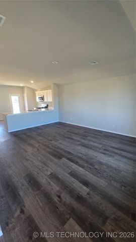 29180 E 79th Street S, Broken Arrow, OK 74014