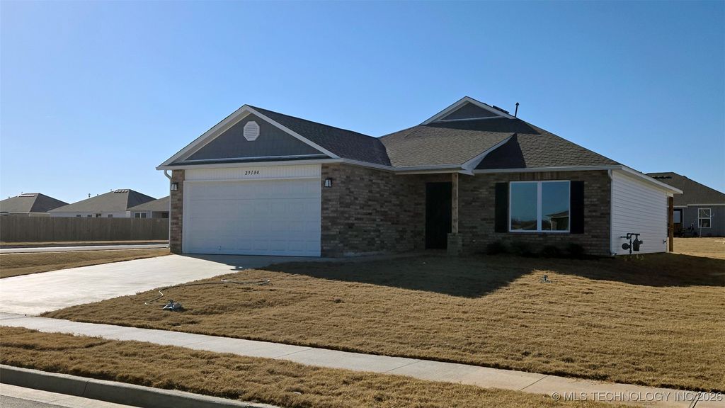 29180 E 79th Street S, Broken Arrow, OK 74014