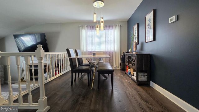 18 PEABODY LA, Hamilton, NJ 08619