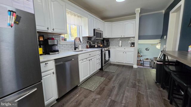 18 PEABODY LA, Hamilton, NJ 08619