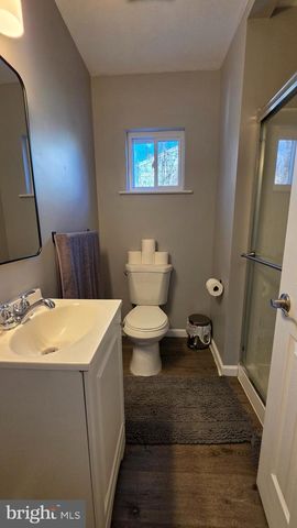 18 PEABODY LA, Hamilton, NJ 08619