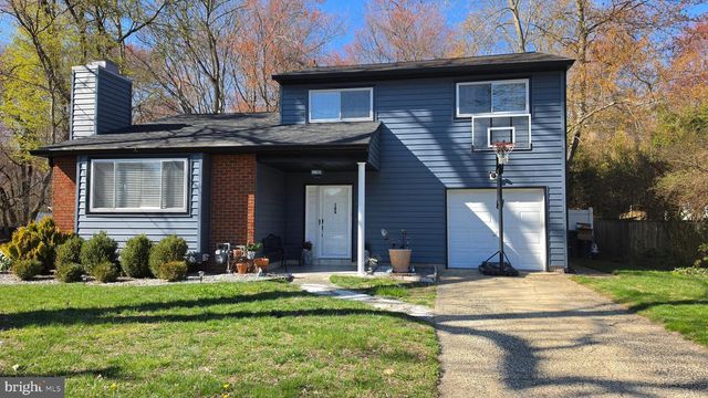 18 PEABODY LA, Hamilton, NJ 08619