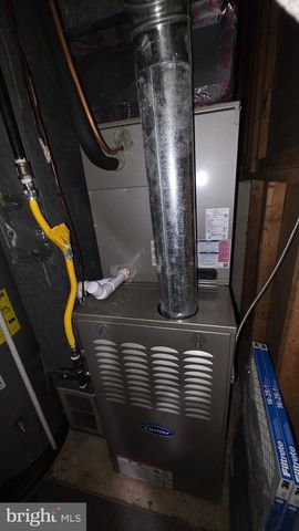 18 PEABODY LA, Hamilton, NJ 08619