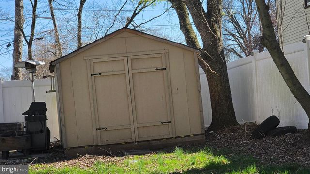 18 PEABODY LA, Hamilton, NJ 08619