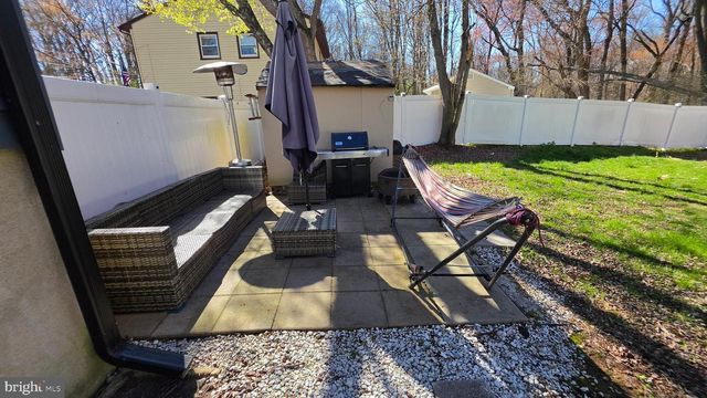 18 PEABODY LA, Hamilton, NJ 08619