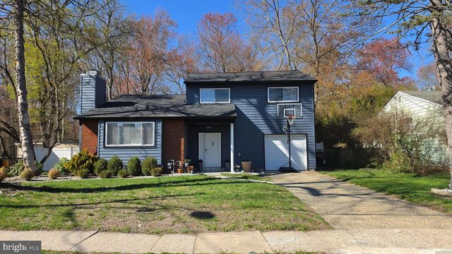 18 PEABODY LA, Hamilton, NJ 08619