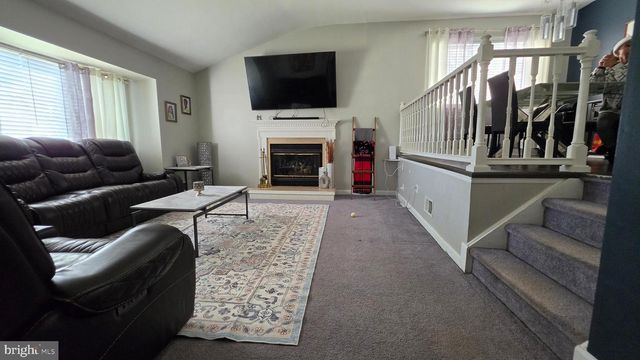 18 PEABODY LA, Hamilton, NJ 08619