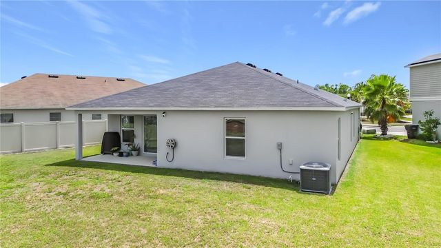 1045 AUGUSTUS DRIVE, Davenport, FL 33896