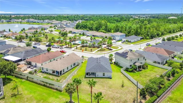 1045 AUGUSTUS DRIVE, Davenport, FL 33896