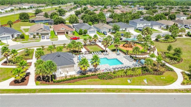 1045 AUGUSTUS DRIVE, Davenport, FL 33896