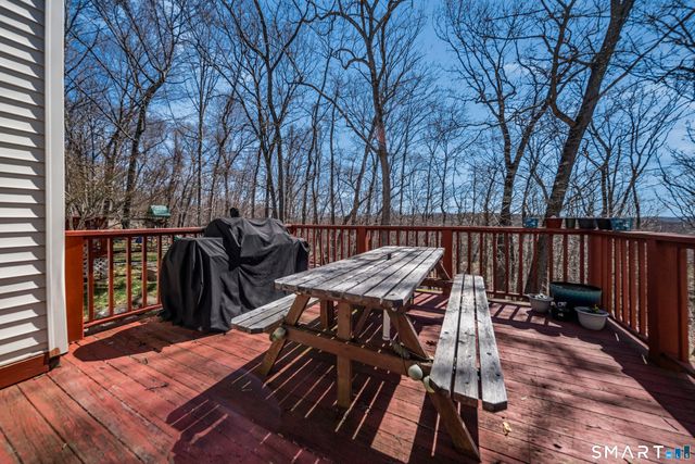 5 Lost Acres Road, Norwich, CT 06360