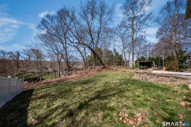 5 Lost Acres Road, Norwich, CT 06360
