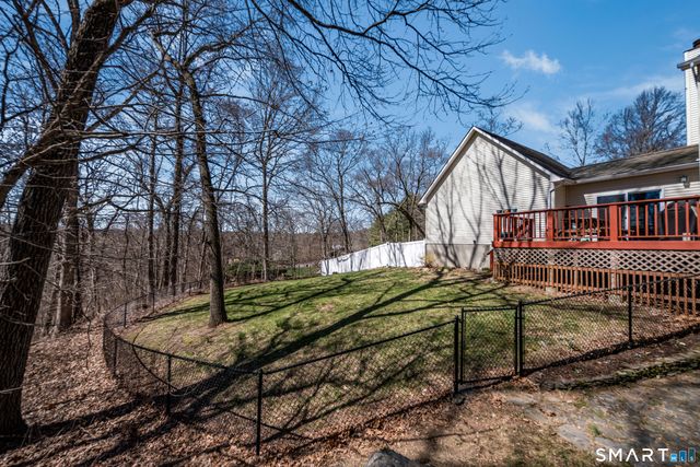 5 Lost Acres Road, Norwich, CT 06360