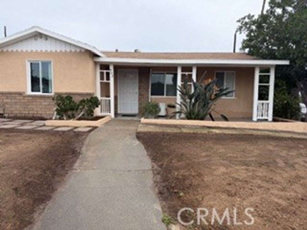 902 E Francis Avenue, La Habra, CA 90631