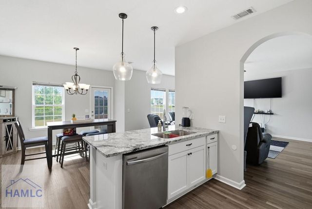 113 Battalion Lane, Hinesville, GA 31313