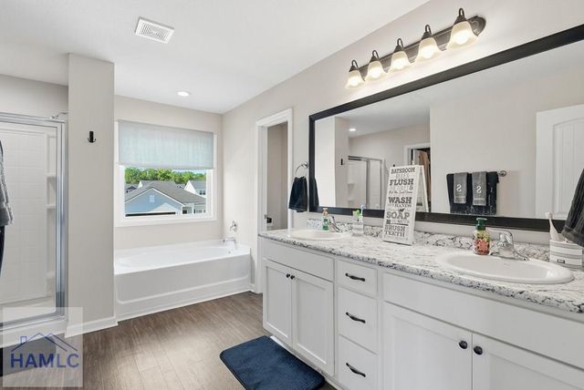 113 Battalion Lane, Hinesville, GA 31313