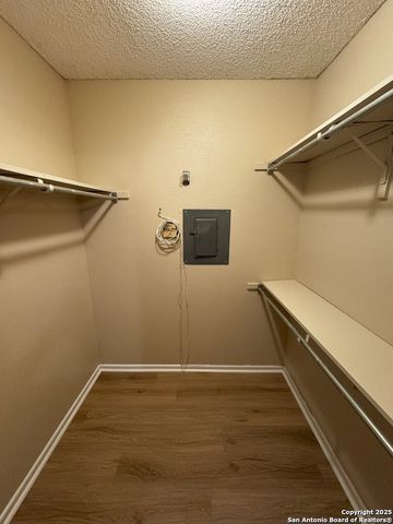 10955 Wurzbach Rd Apt 109, San Antonio, TX 78230