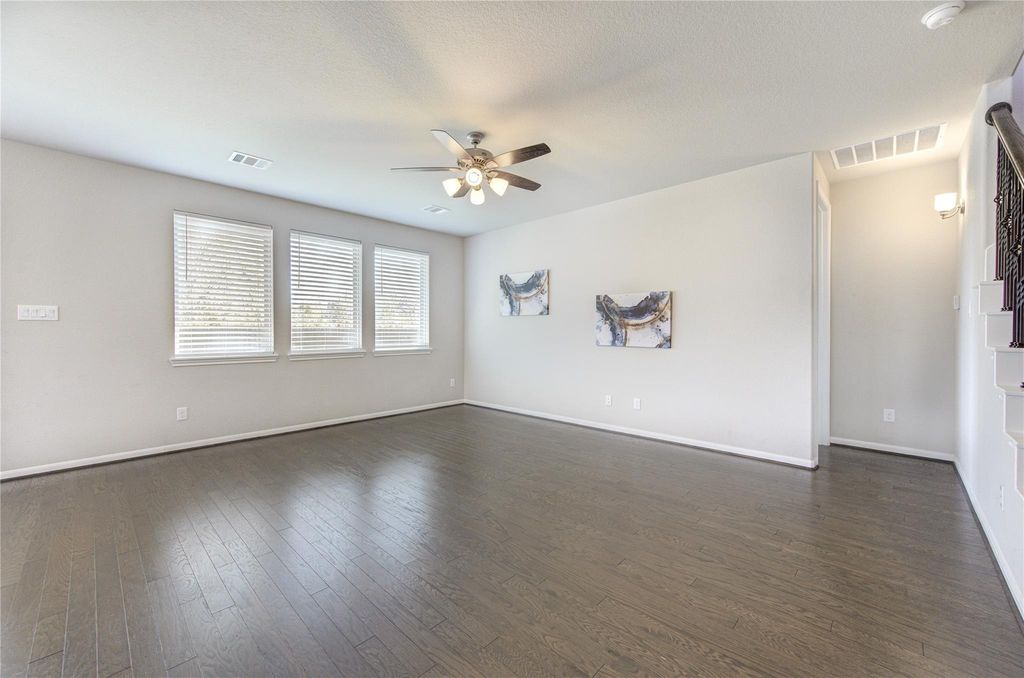 Image 14 of property listing at 9618 Eastern Sky Lane, Richmond, TX 77406