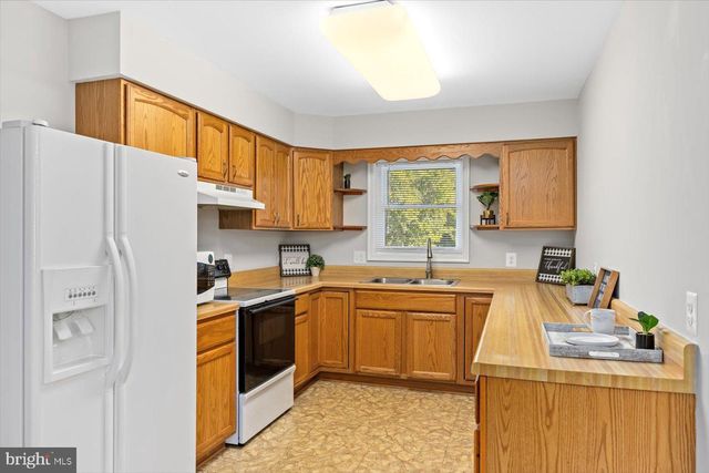 3588 TORRING LN, Catlett, VA 20119