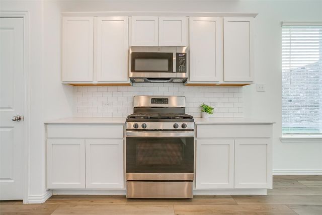 2521 Maplehurst Drive, Fort Worth, TX 76179