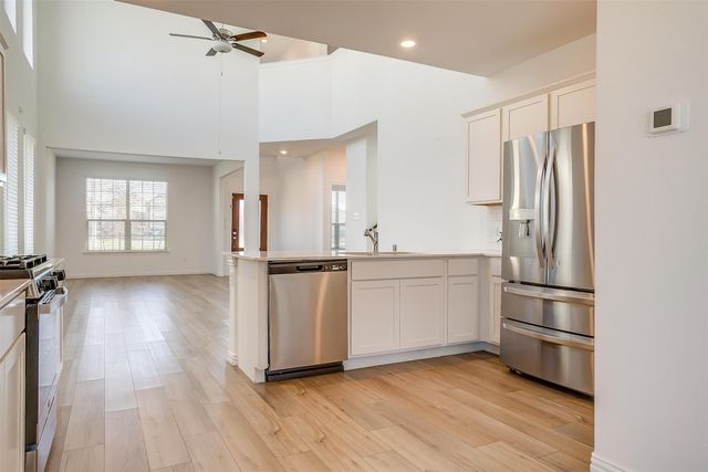 2521 Maplehurst Drive, Fort Worth, TX 76179